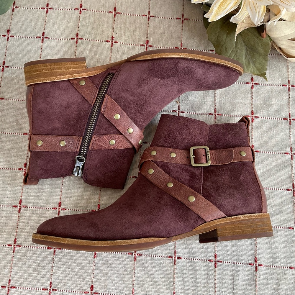Kork-Ease “Kenai” Studded Ankle Boots Bootie Burgundy Suede Buckle Strap Sz 6.5 - Picture 5 of 7